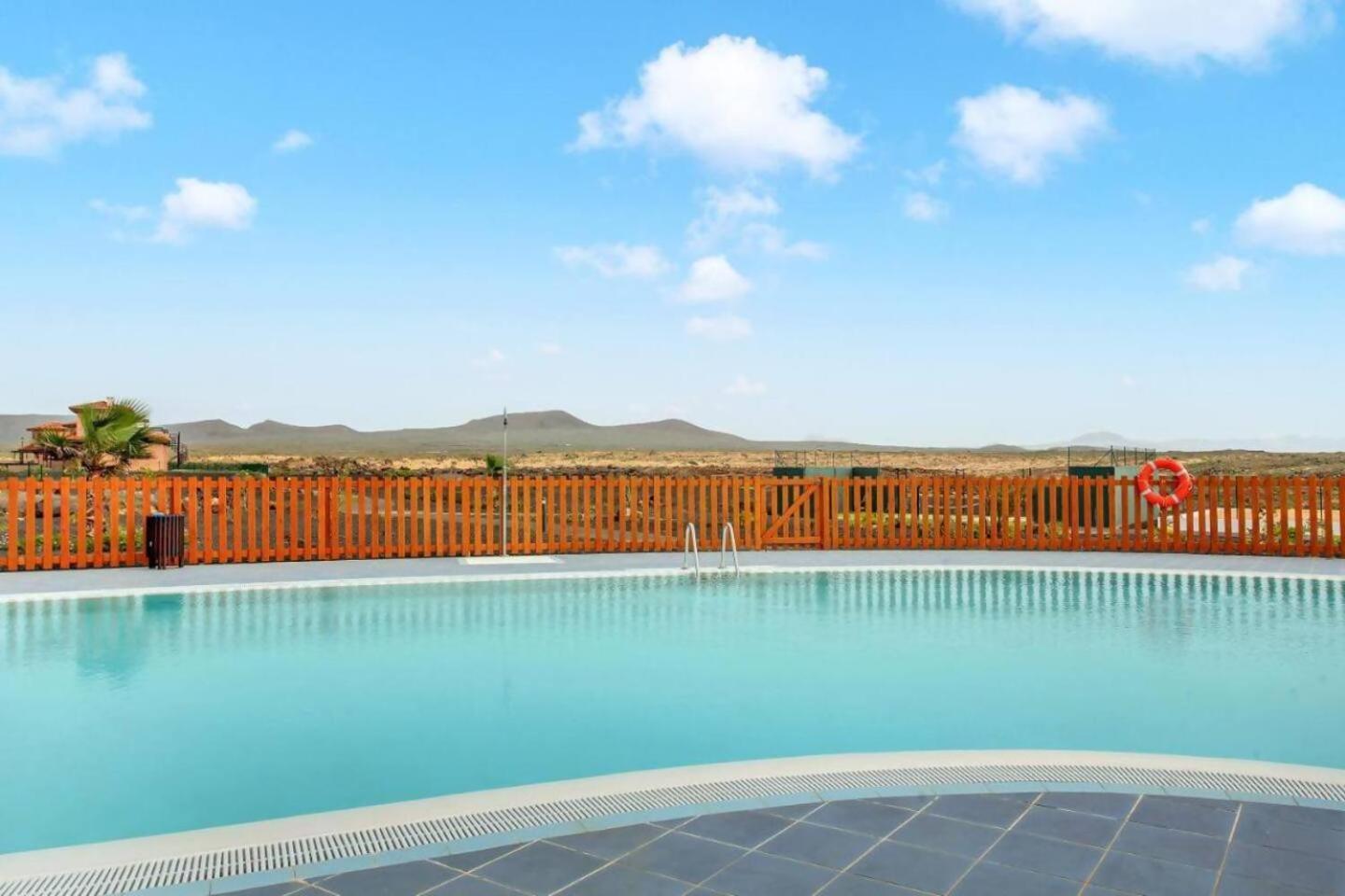 Villa Majanicho Con Piscina Lajares Exterior foto
